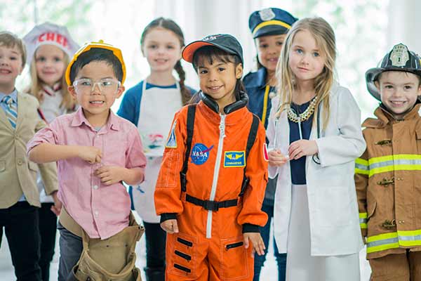 career day ideas activities younger older students