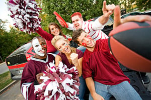 college football games parties tailgate party alumni