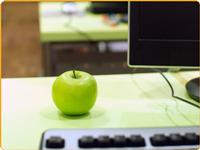 School Technology Specialist Selects SignUpGenius.com as Her Volunteer Hotspot
