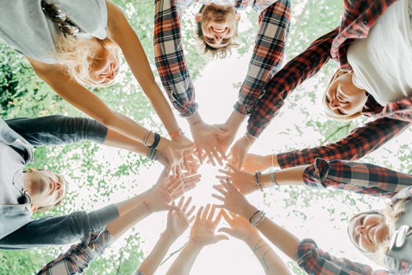 Outdoor Games for Teenagers  Encourage Team-Play and Improve Health