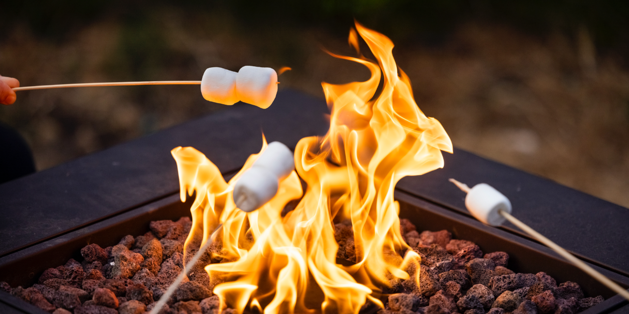 20 Campfire Games for Kids and Adults to Play
