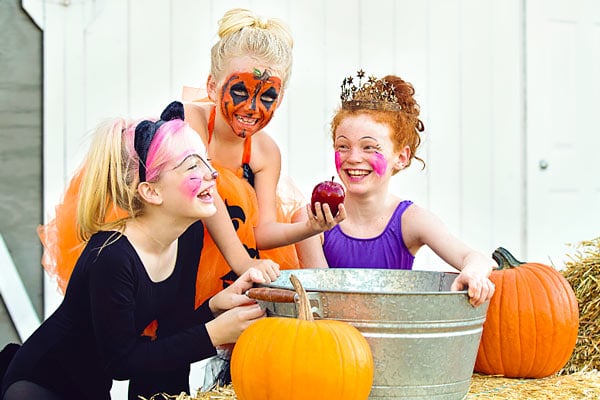 How to Host a Halloween Glitter Slime Party for Kids