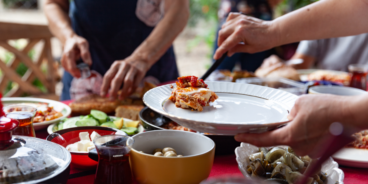 Lunch Box Pizza • Food Folks and Fun