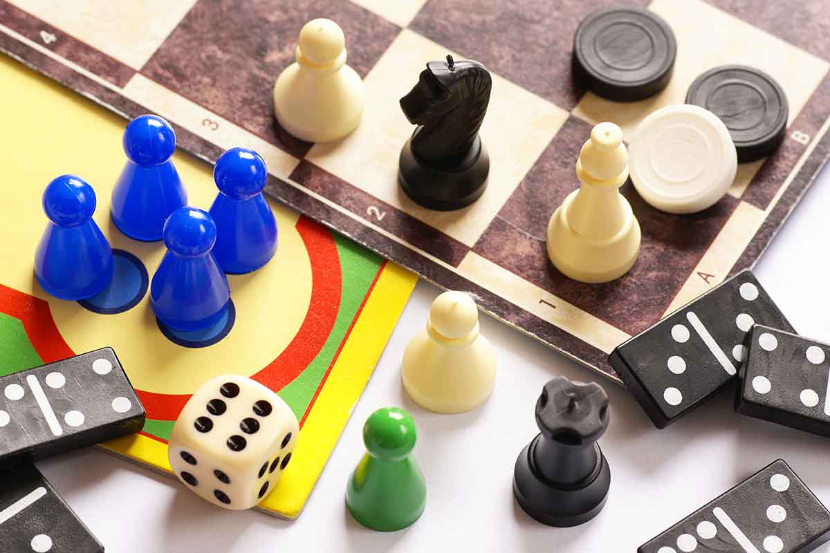 25 Best Board Games for Parties