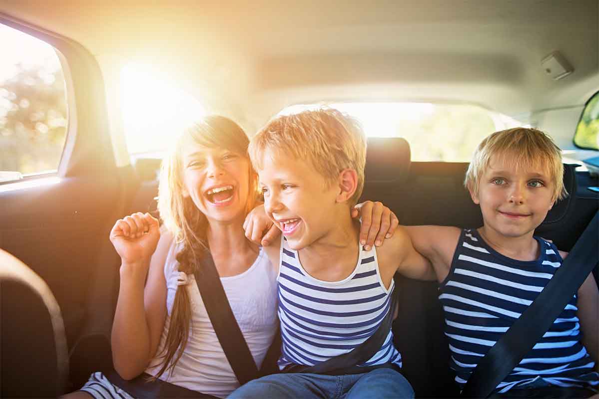 Fun Car Games: 20+ Entertaining & Easy Road Trip Activities