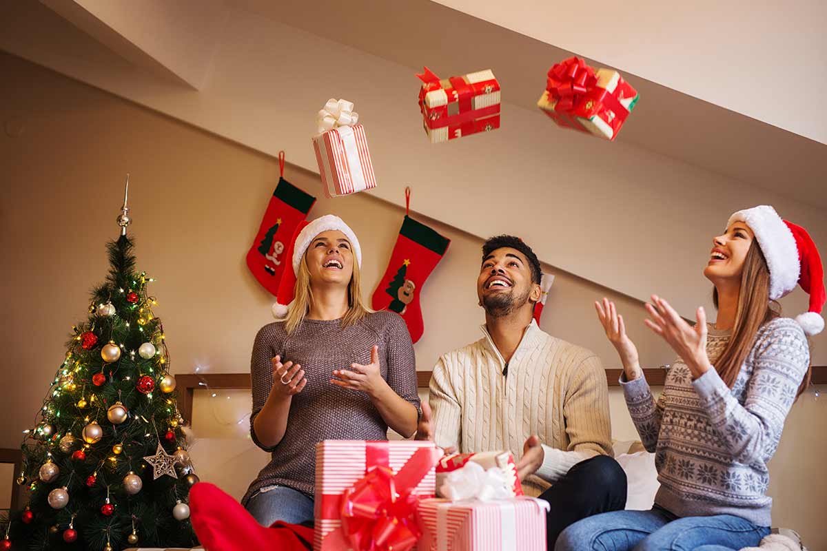 Horny family is in the midst of an orgiastic christmas session