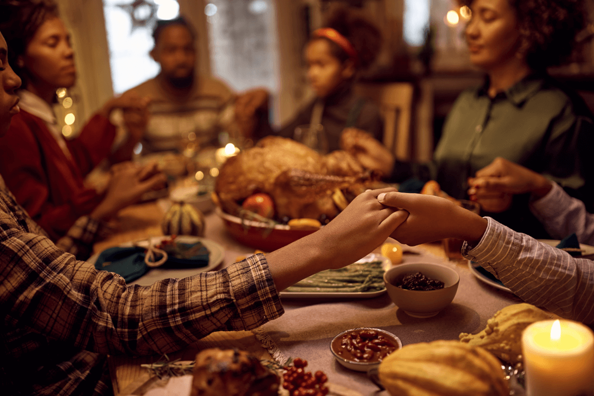 Thanksgiving Dinner Table